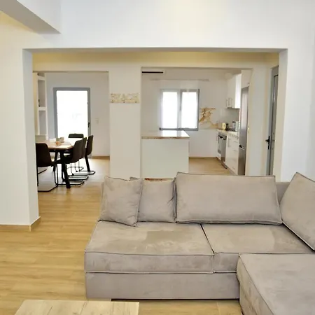Апартаменты 4-bedroom Prestige Rhodes Near Old Town *