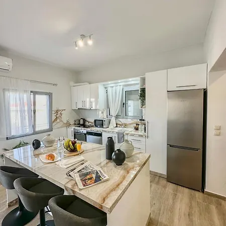 4-bedroom Prestige Rhodes Near Old Town * Родос