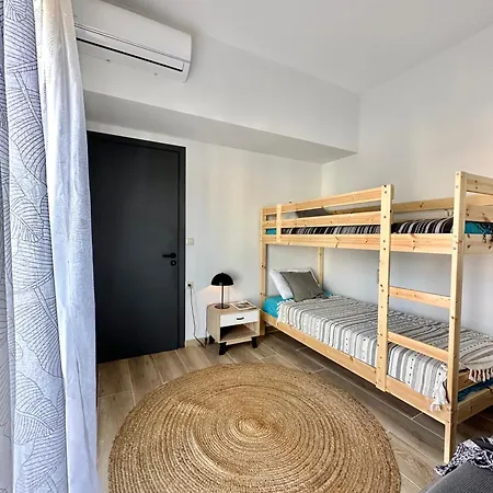 4-bedroom Prestige Rhodes Near Old Town * Родос