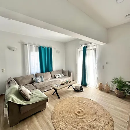 Exquisite 4-bedroom Prestige *