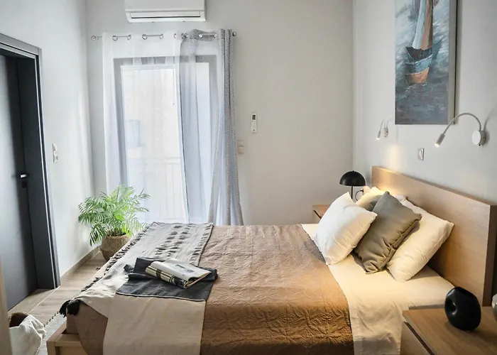 Daire Exquisite 4-bedroom Prestige Rhodes Rhodes City